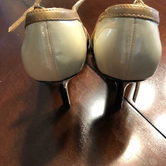 Anne Klein Akklarah heels. Size 8.5 - Picture 6 of 7